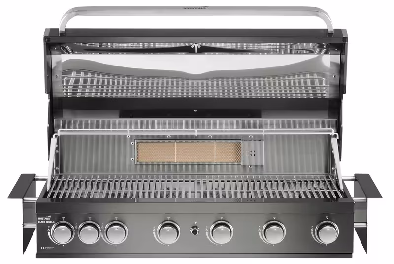 Mustang Black Jewel 6 test: Stor gassgrill for utekjøkken